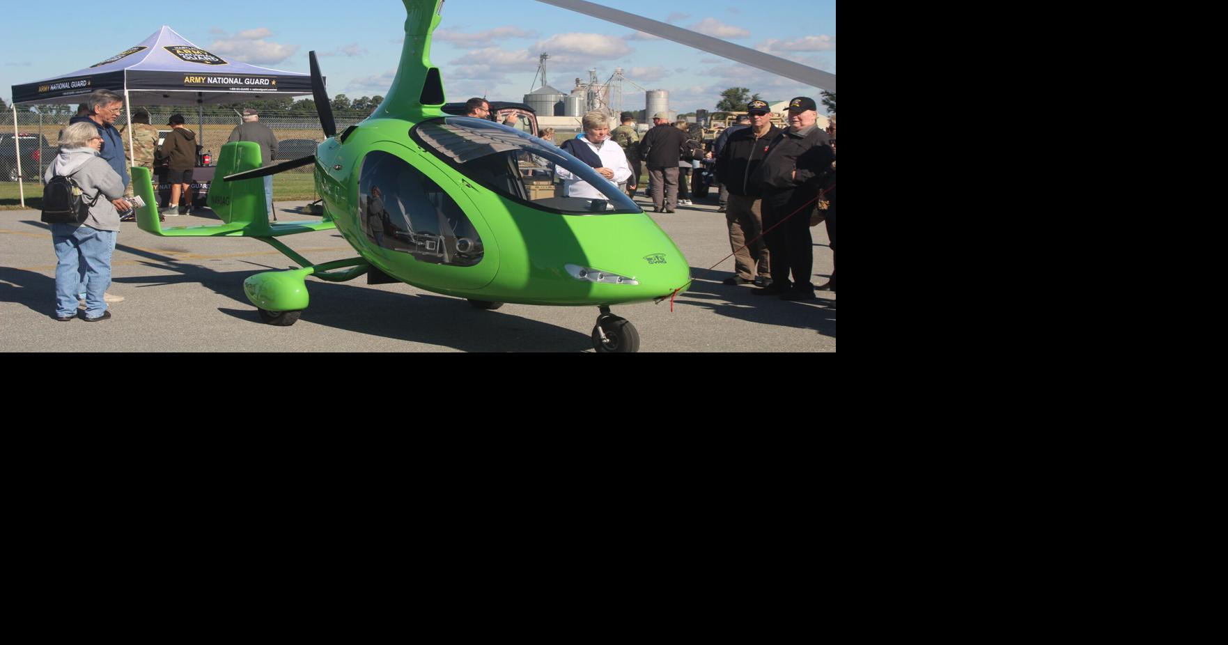 Gyroplane crashes at Easton Airport Local