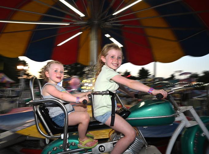 Crowds turn out for CarolineDorchester Fair Local