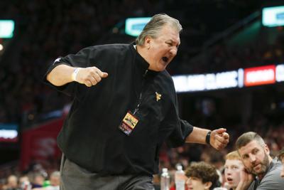 West Virginia Rallies Upsets No 2 Ohio State 67 59 Colleges