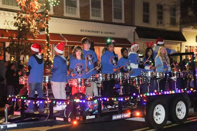 Easton holiday parade delights hundreds Local