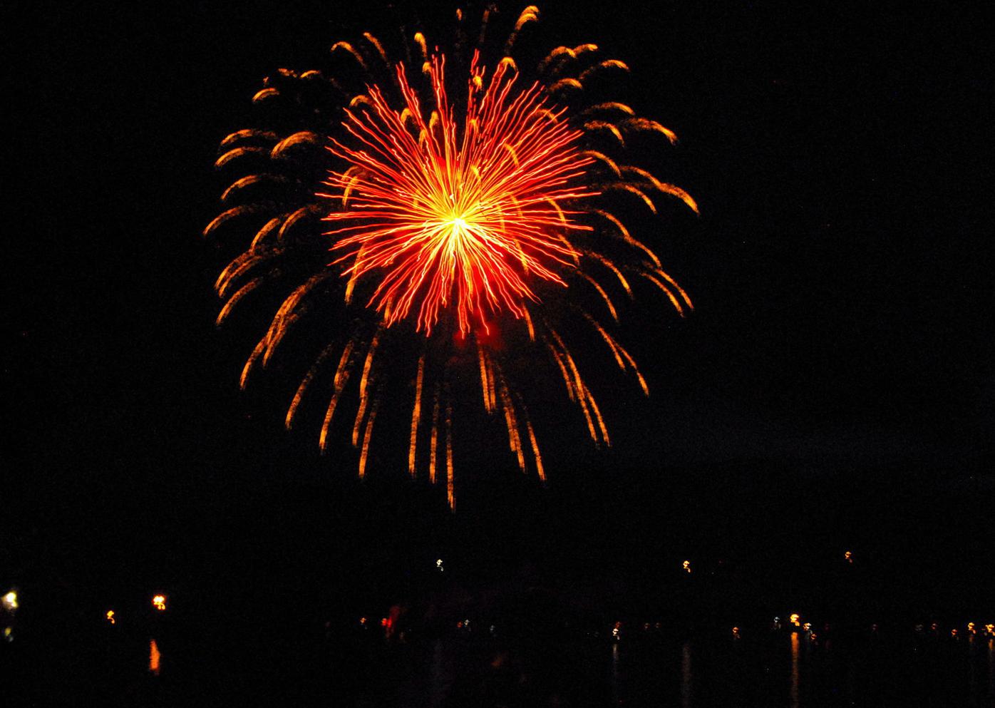 Fireworks light up Oxford Local