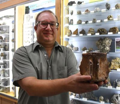 Geologic specimens on display at SU