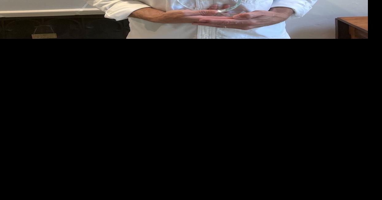 Easton veterinarian wins state association’s Good Doctor Award Business