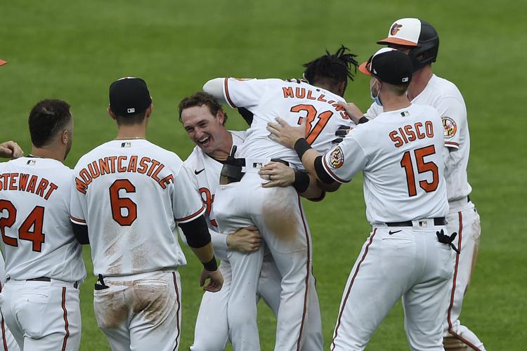 Cedric Mullins' 9th-inning homer lifts Orioles over AL West