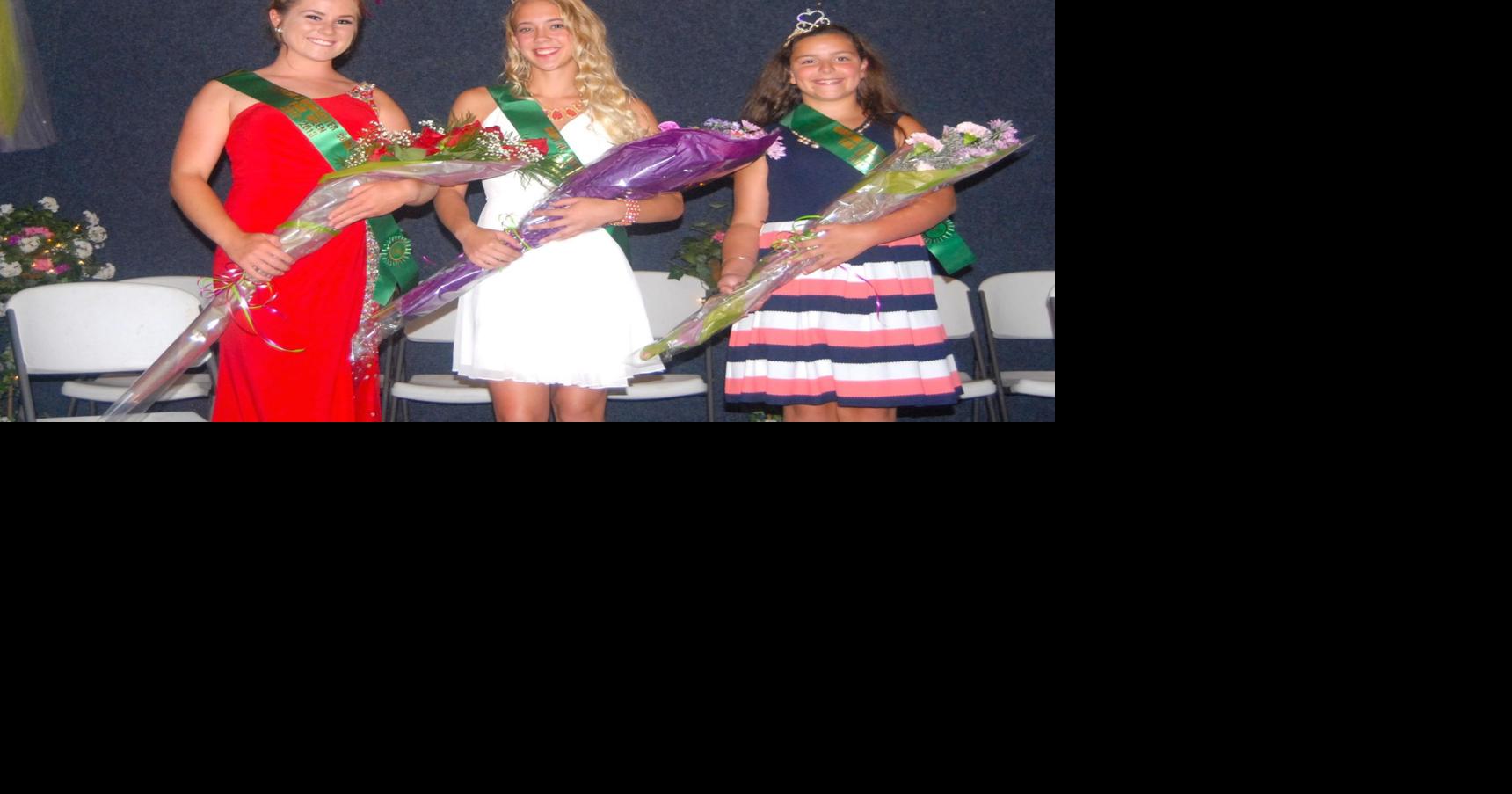 CarolineDorchester Fair crowns Royal Court Local