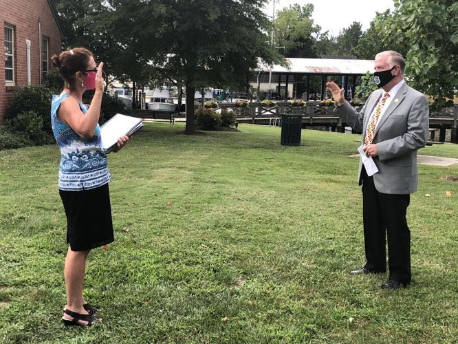 New St. Michaels commissioners sworn in Local