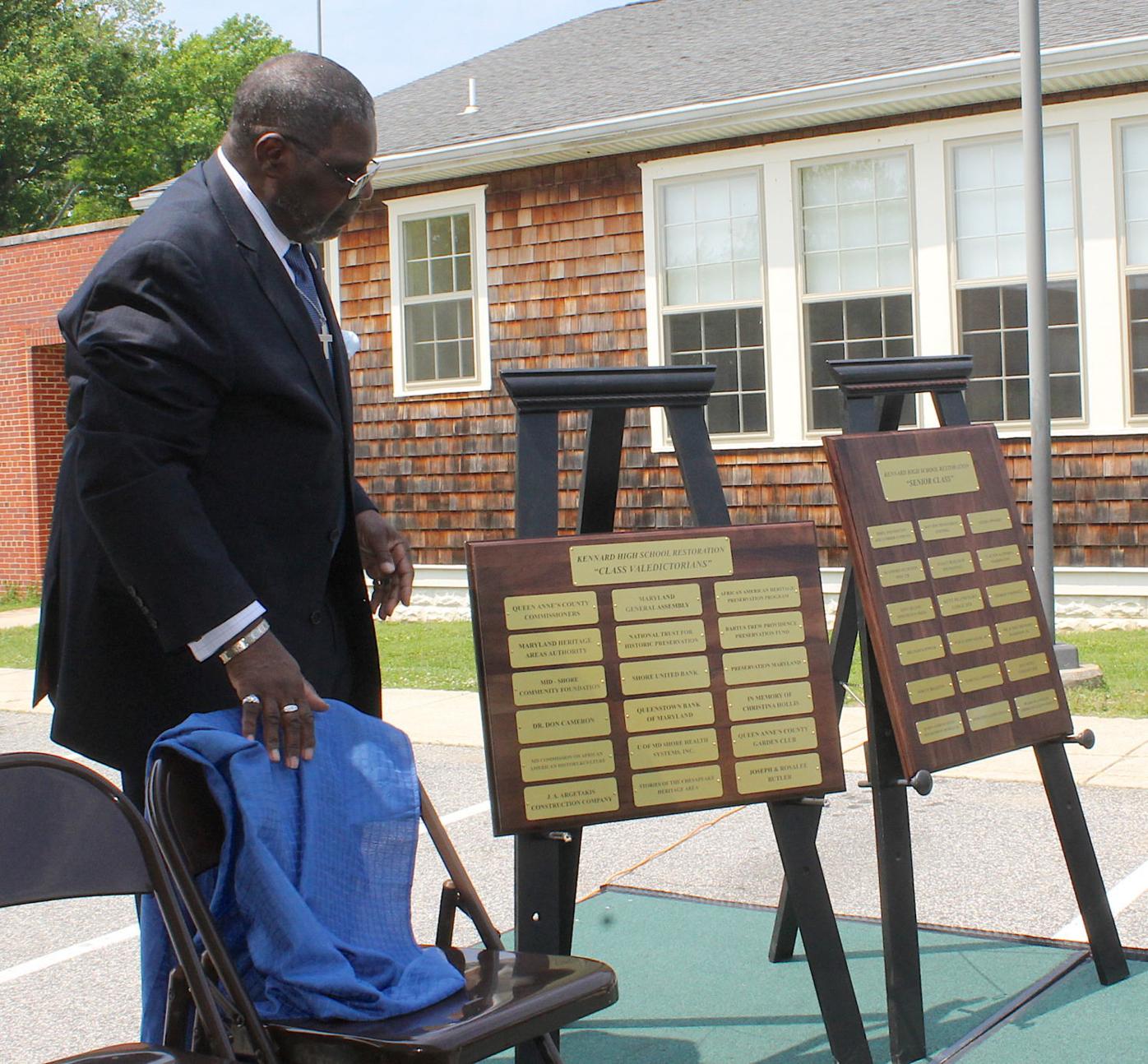 Kennard dedicates heritage center Local