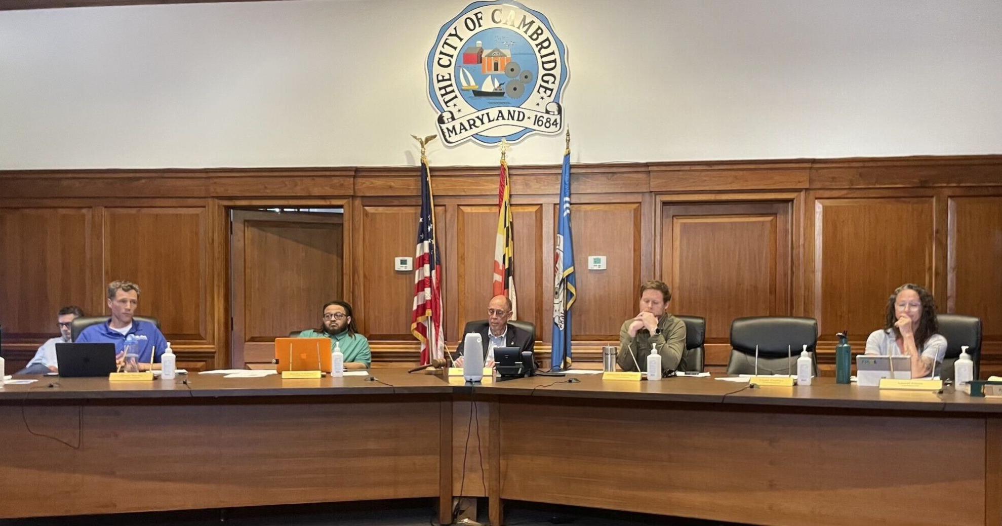 Commissioner Roche brings up CWDI lawsuit, hopes city will withdraw it - Vimarsana News
