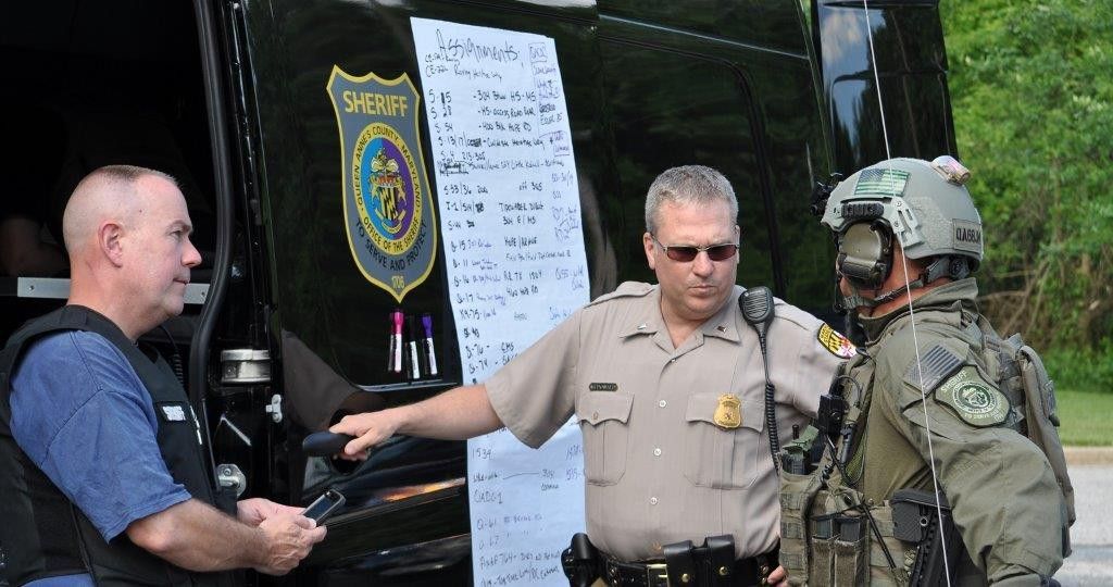 Homeowner, fourwheeler assist in capturing escaped prisoner Queen