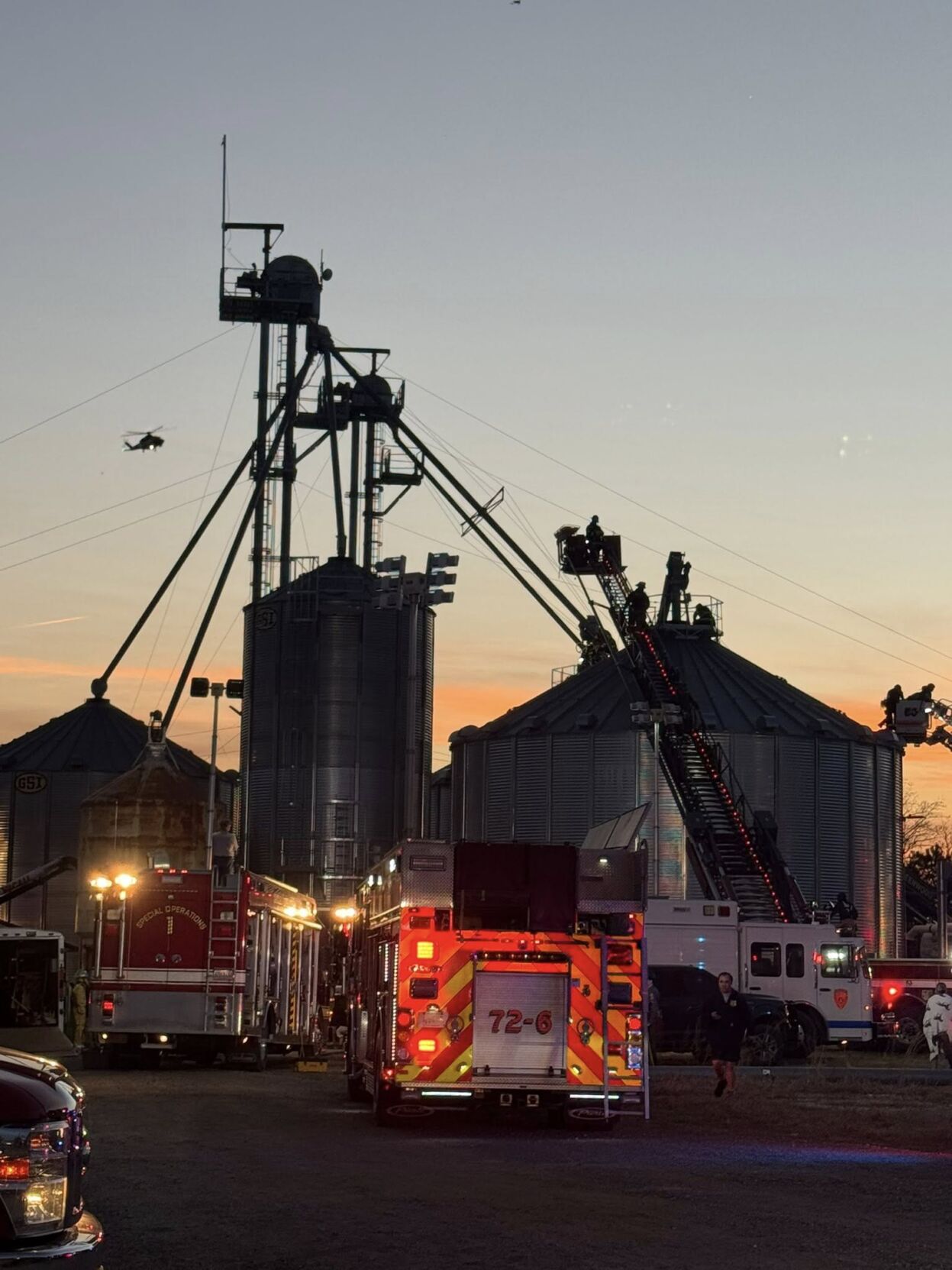Delaware man trapped in grain bin dies; rescue teams save another man ...