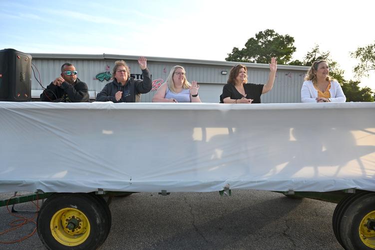 Parade captivates downtown Preston