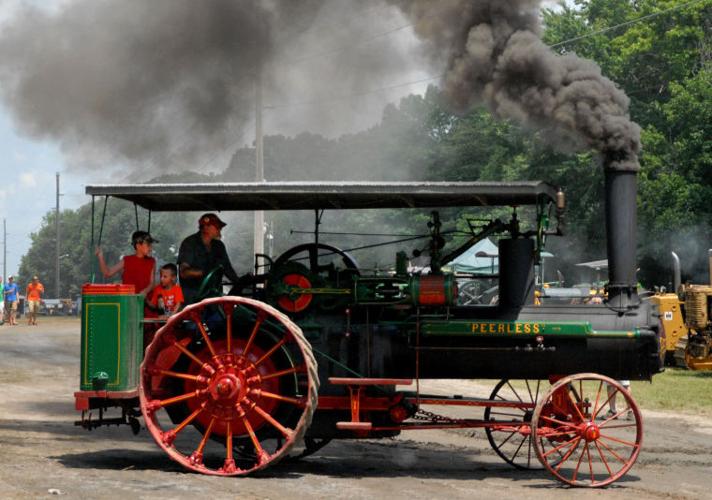 Tuckahoe Steam and Gas Show Photos