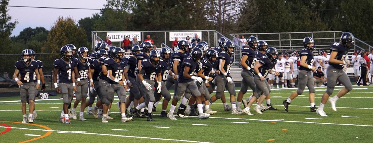 Bucs keep good vibes going High Schools