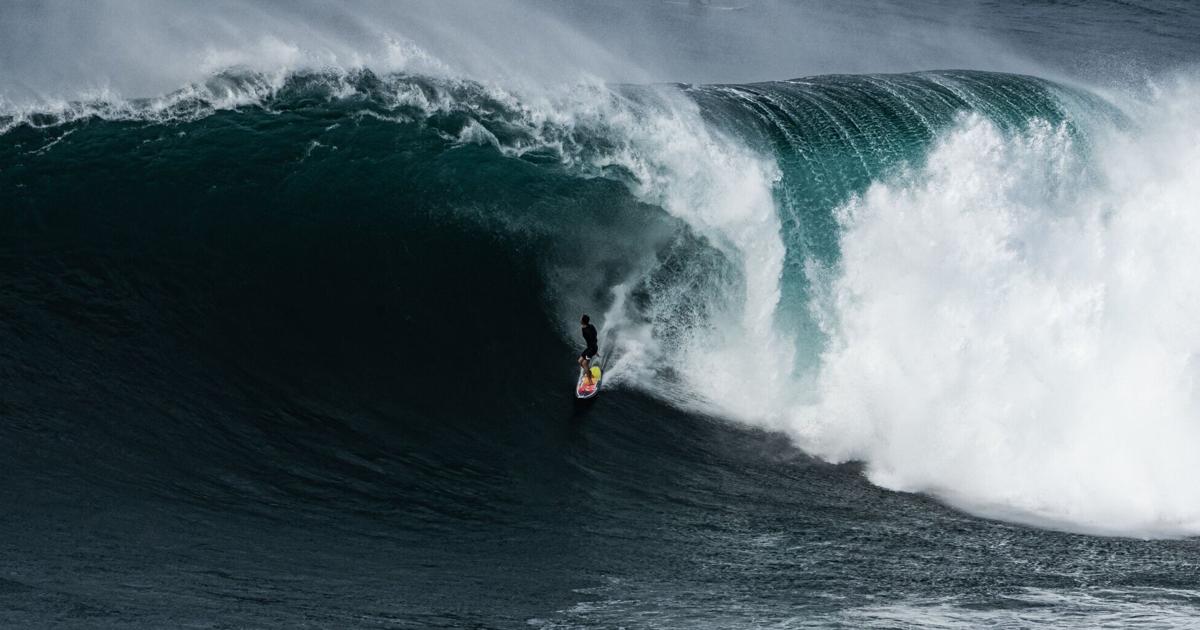 Nebraska native makes a career out of big wave photography Nebraska native makes a career out of big wave photography