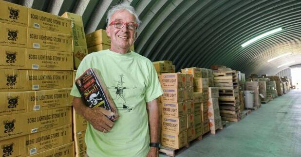 Lincoln's Pat Egan, known for Crazy Cracker fireworks, dies - Vimarsana News