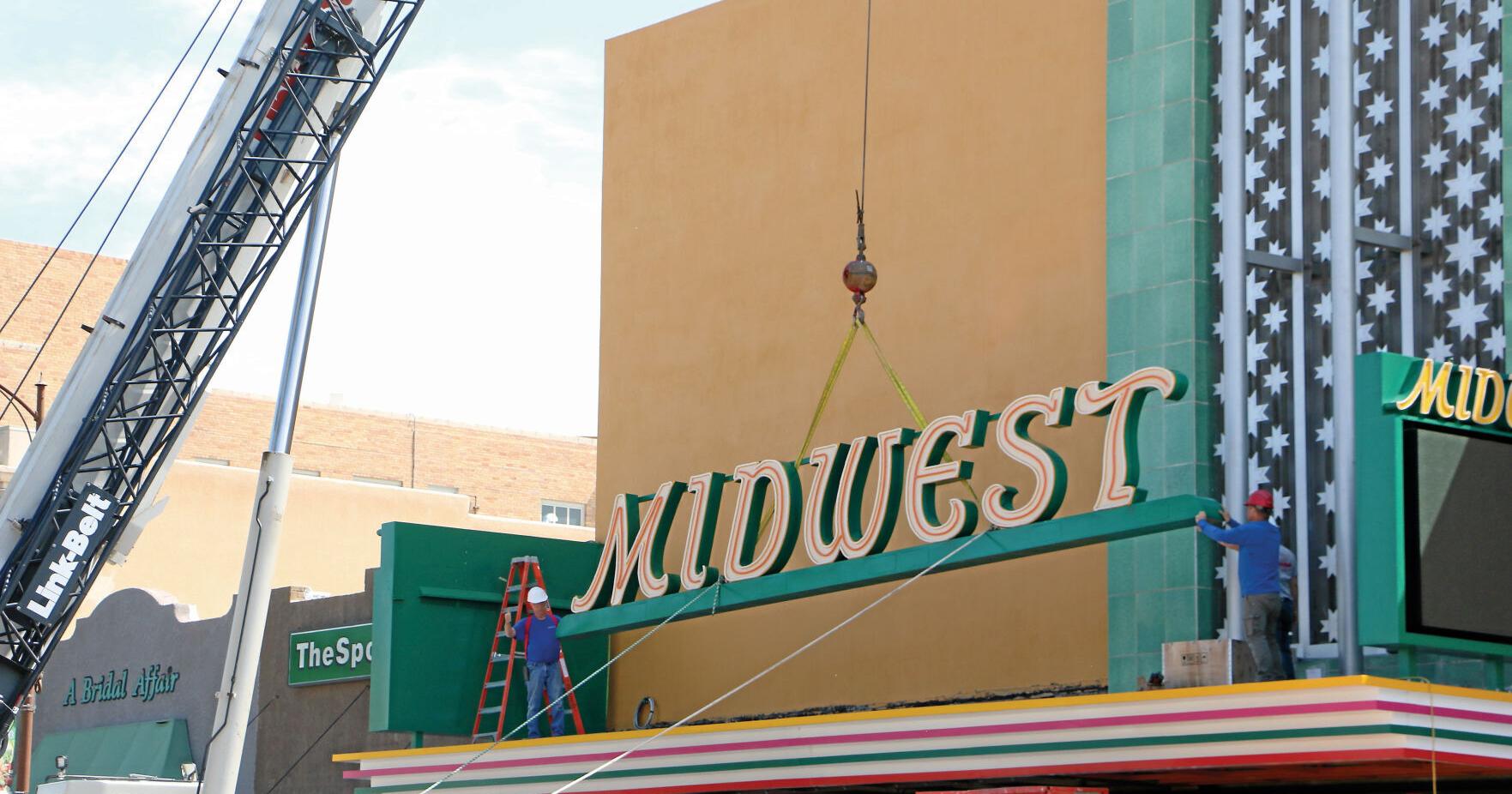 Friends of the Midwest Theater to host 'Bring the Lights Back to Broadway' celebration - Vimarsana News
