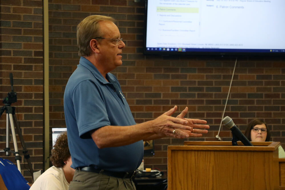 Gering School Board allocates $200,000 toward tennis courts