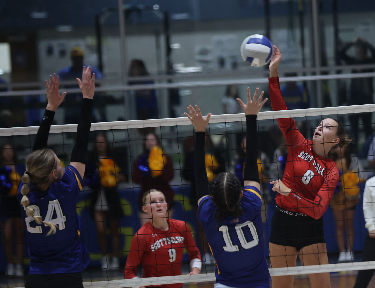 Scottsbluff dominates Gering in high school volleyball match, remains undefeated