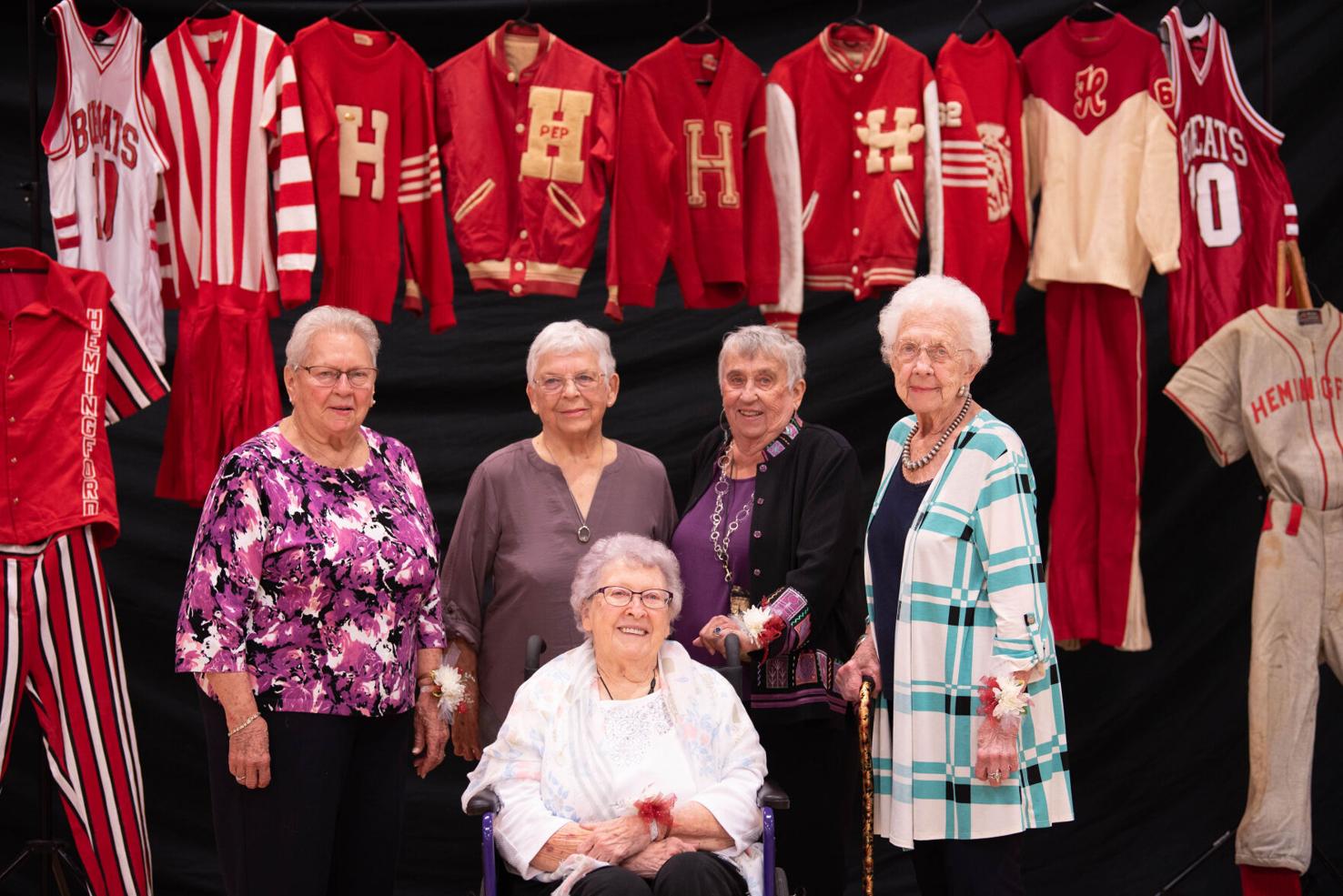 Hemingford Alumni Banquet Honored Class Photos