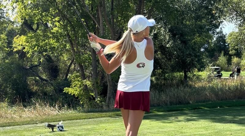 Knapp, Kleve Climb at Travis Roy Memorial Invite