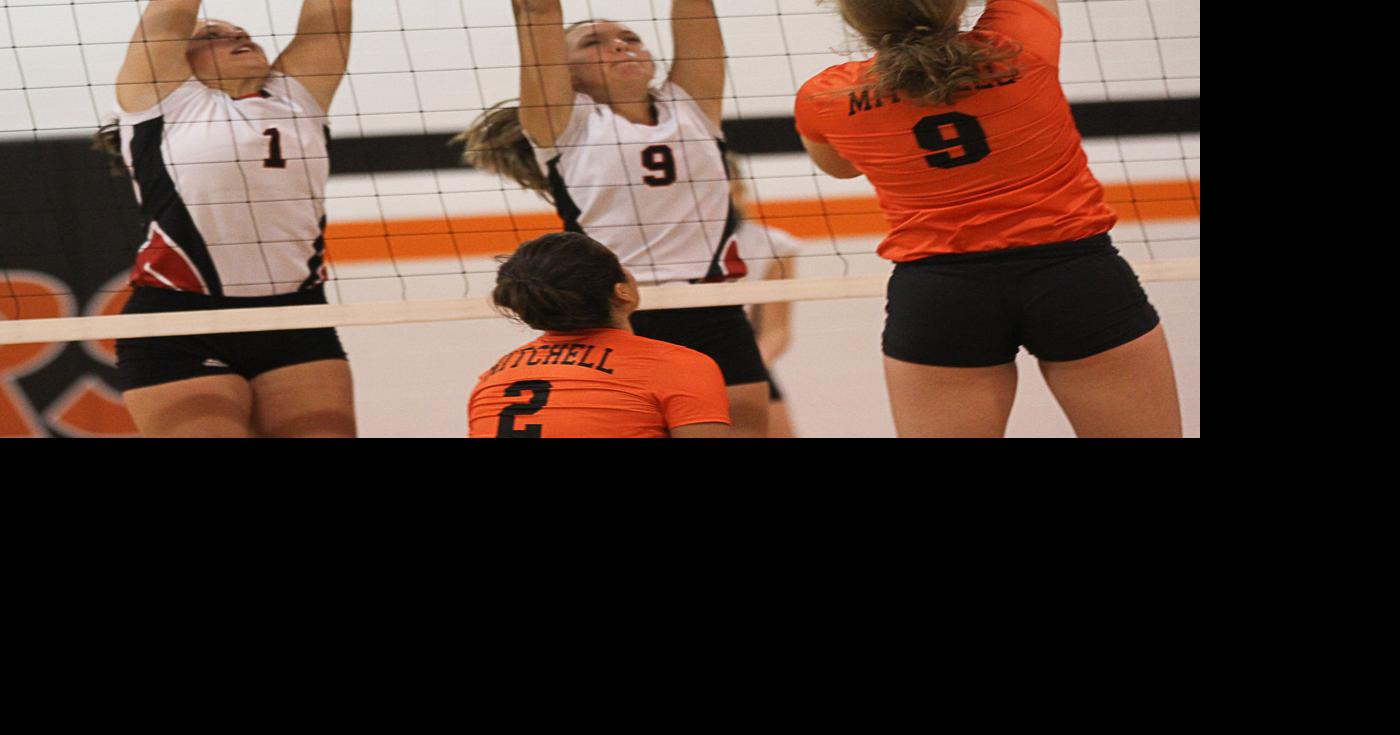 PHOTOS Mitchell Volleyball Invite