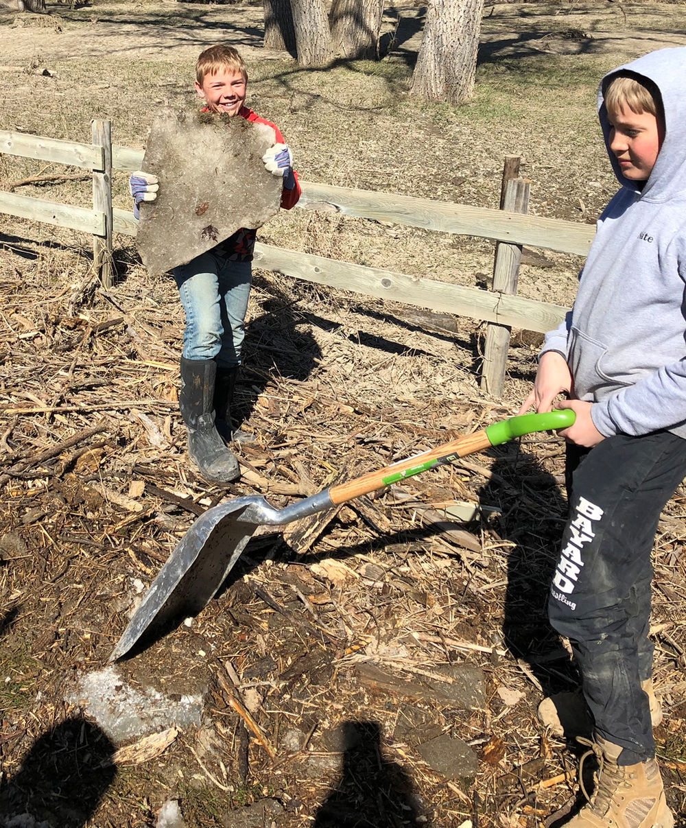 PHOTOS: Boy Scouts help flooding victims | Local | starherald.com