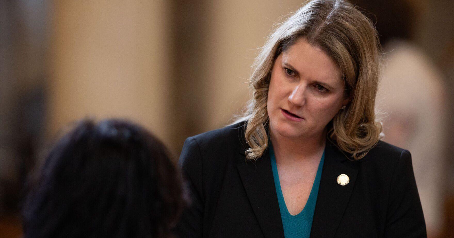 Nebraska lawmakers advance bill to enhance penalties for drug dealers in overdose cases - Vimarsana News