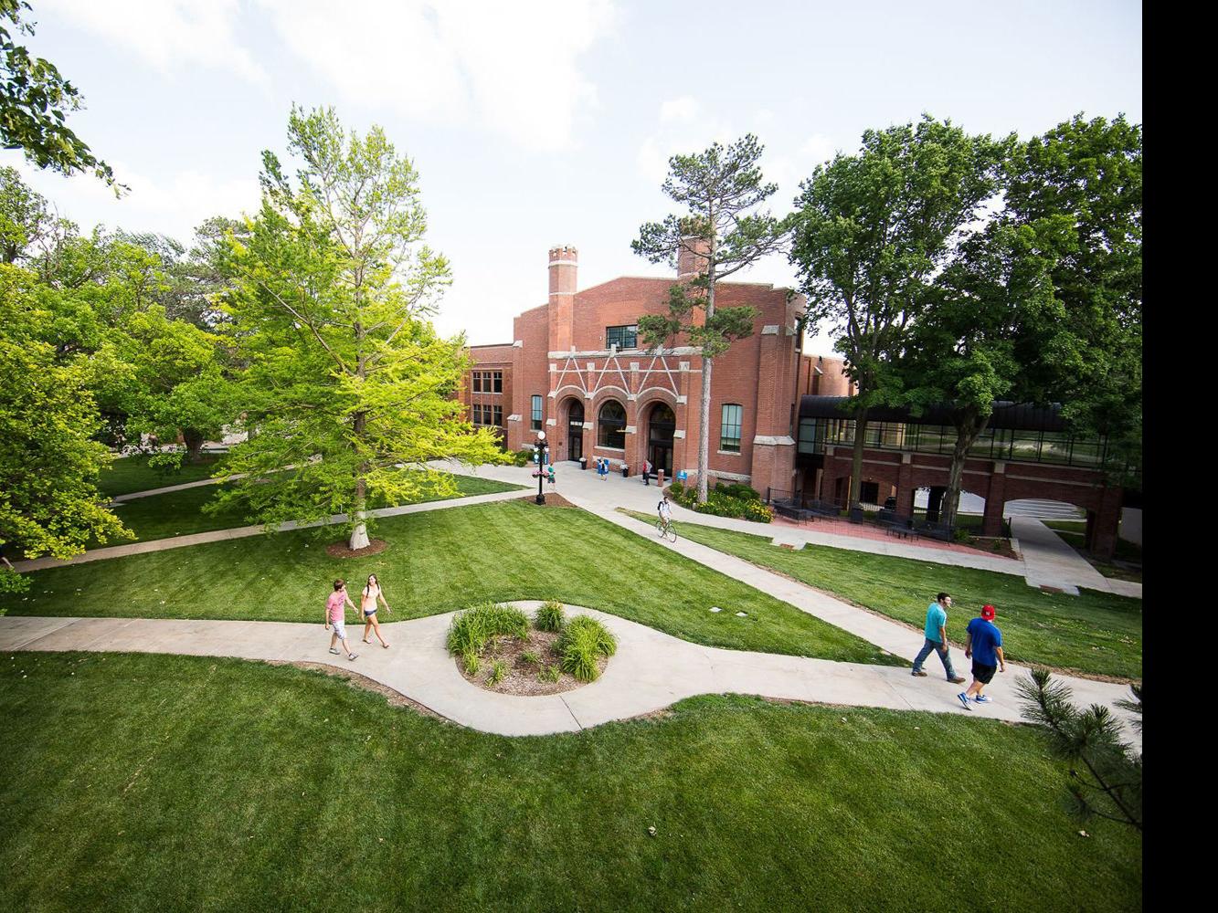 Board Approves Room And Board Increases For Chadron State Peru State And Wayne State Local Starherald Com