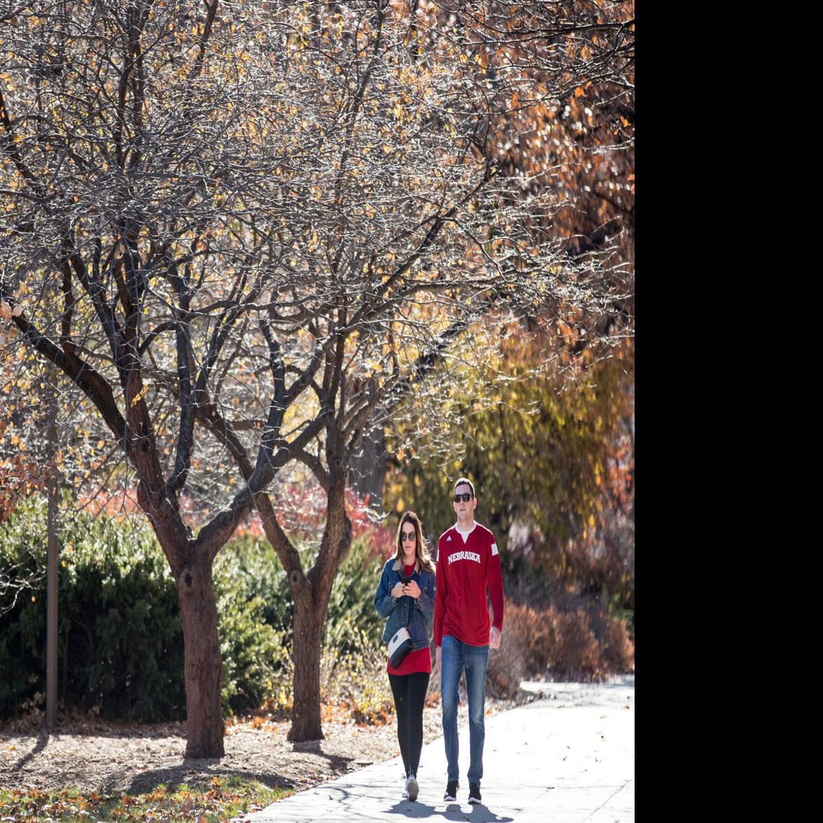 Photos Nebraska And Iowa Fans Prepare For Final Game Of Regular Season Football Starherald Com