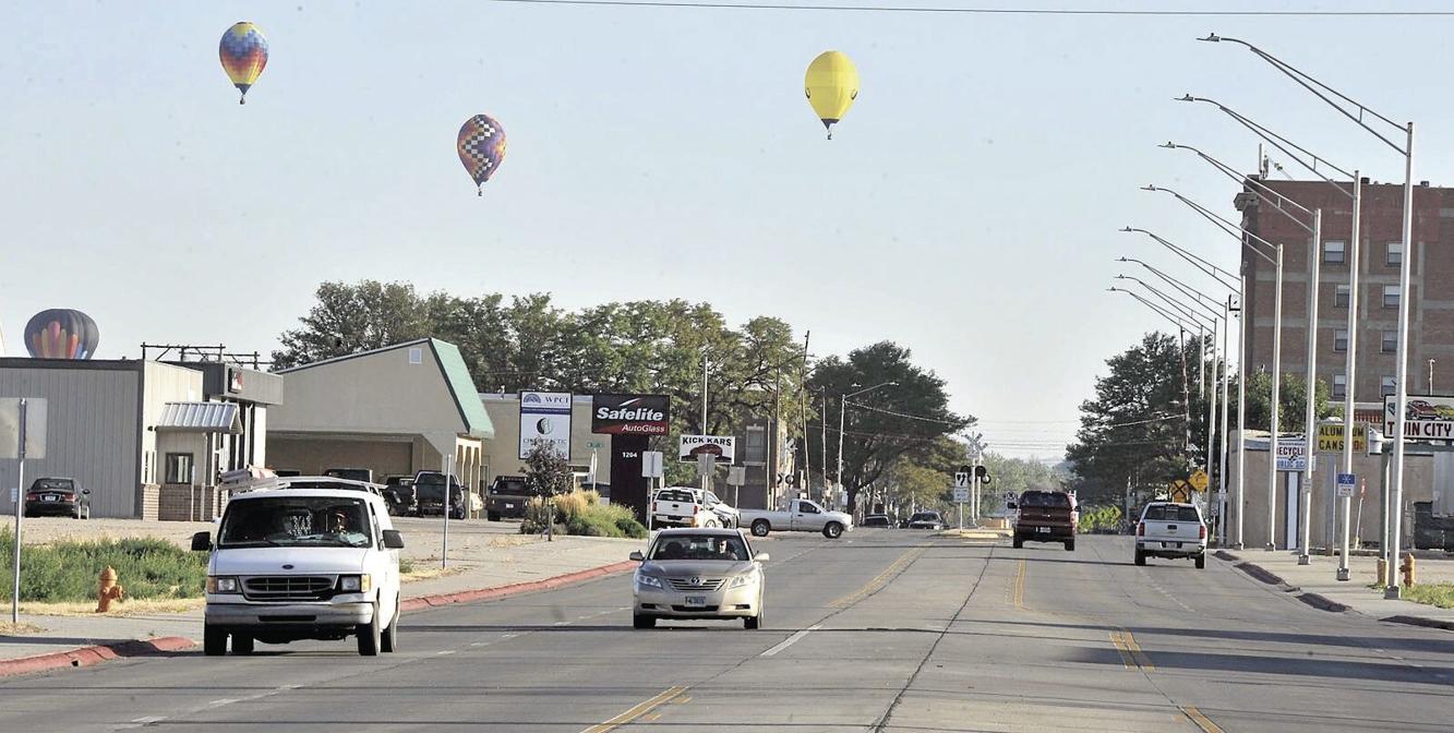 PHOTOS Old West Balloon Fest Scenes over downtown Scottsbluff