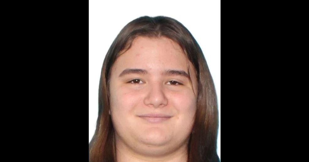 'I just want her back': Family makes plea after Lincoln teen goes missing
