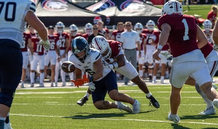 Eagles Lose Low-Scoring Battle With Mines
