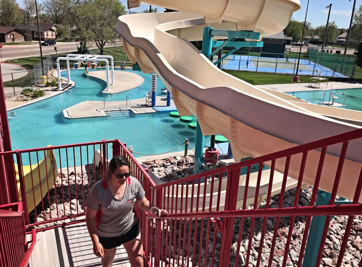Watch Now Community Swimming Pool Staffs Readying For Opening Days Local Starherald Com