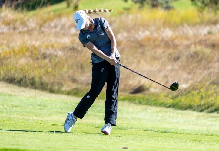 Eagle Golf in Second Halfway Through Hardrocker Invite