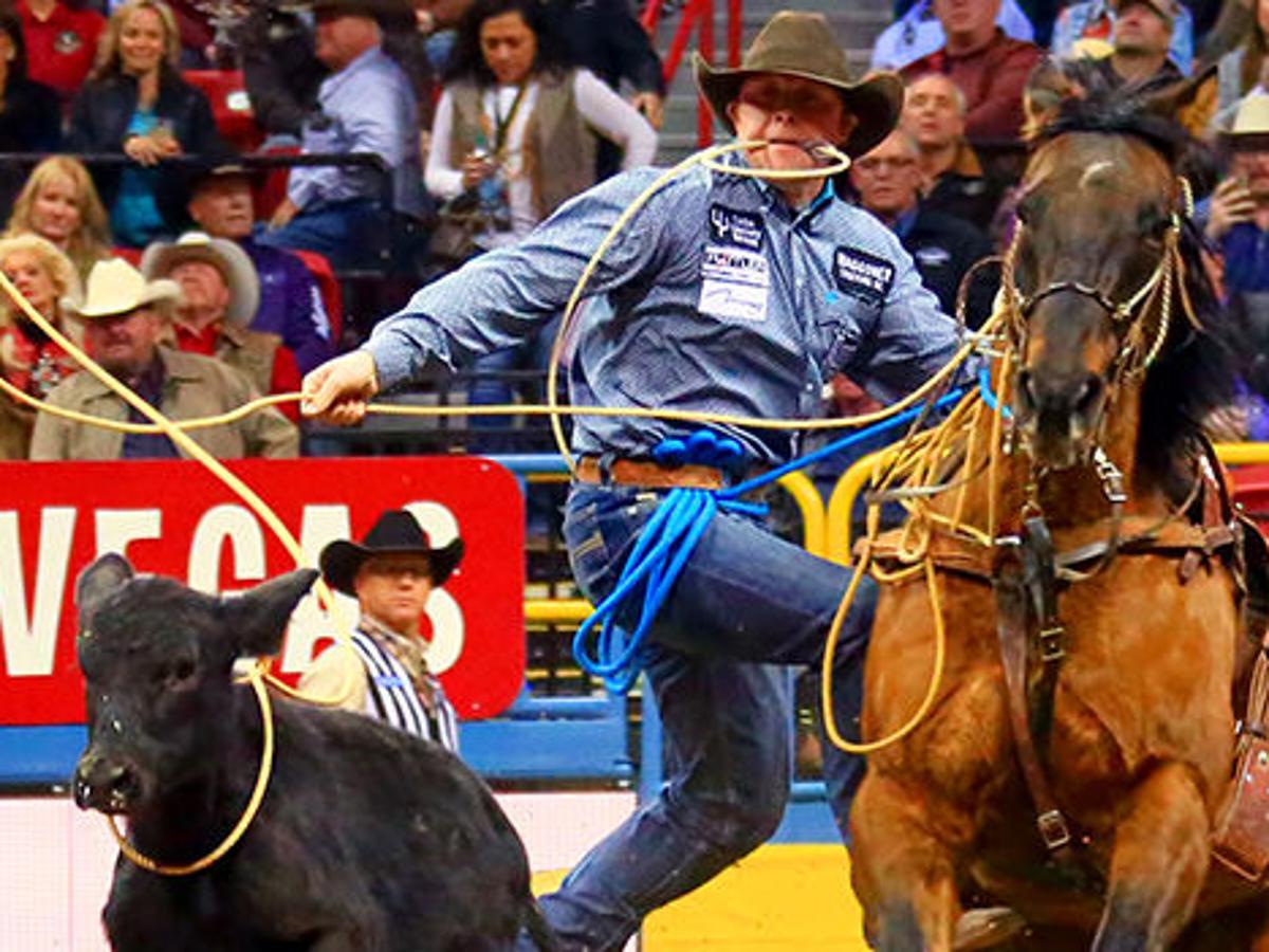 Gering Cowboy Wins Tie Down Roping Title At His First Wrangler National Finals Rodeo Sports News Starherald Com Gering Cowboy Wins Tie Down Roping Title At His First Wrangler National Finals Rodeo Sports News Starherald Com