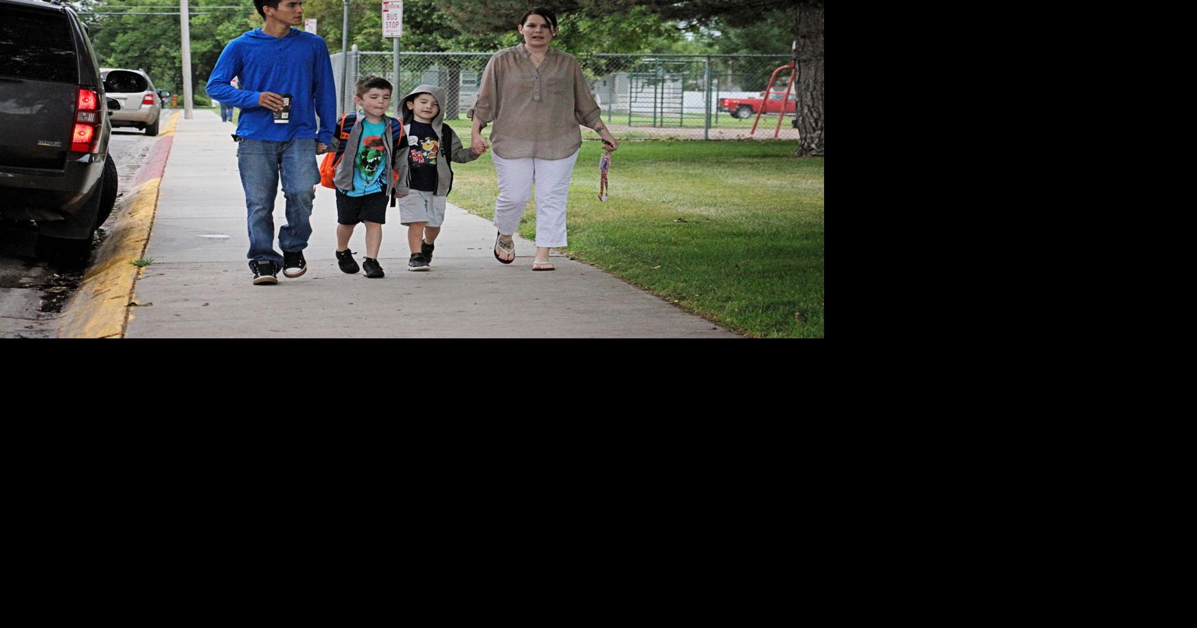 PHOTOS Backtoschool Westmoor Elementary