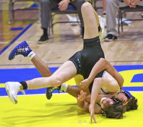 Cheyenne East wrestlers come back in win over Gering