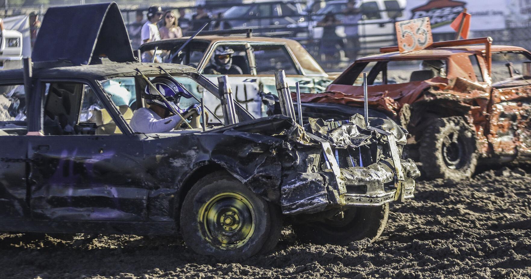Demolition Derby to bring 'controlled chaos' to Scotts Bluff County Fair - Vimarsana News