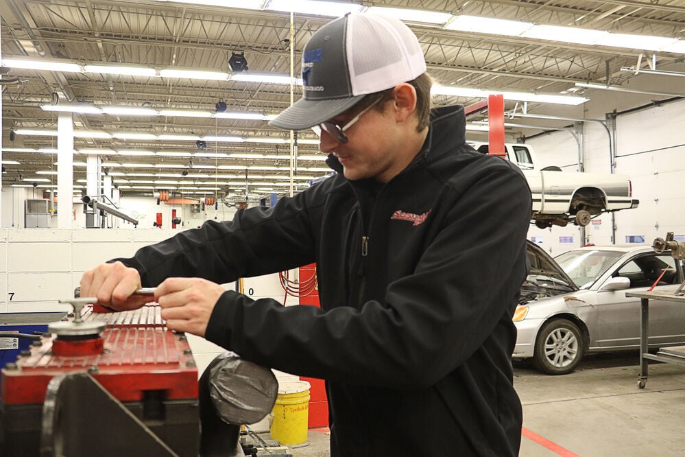 College, high school students finish first semester of WNCC's diesel tech program