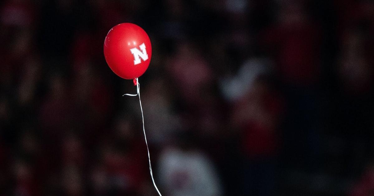 Watch Balloons leaving Memorial Stadium, but not all Nebraska fans are crying | Huskers – Latest News