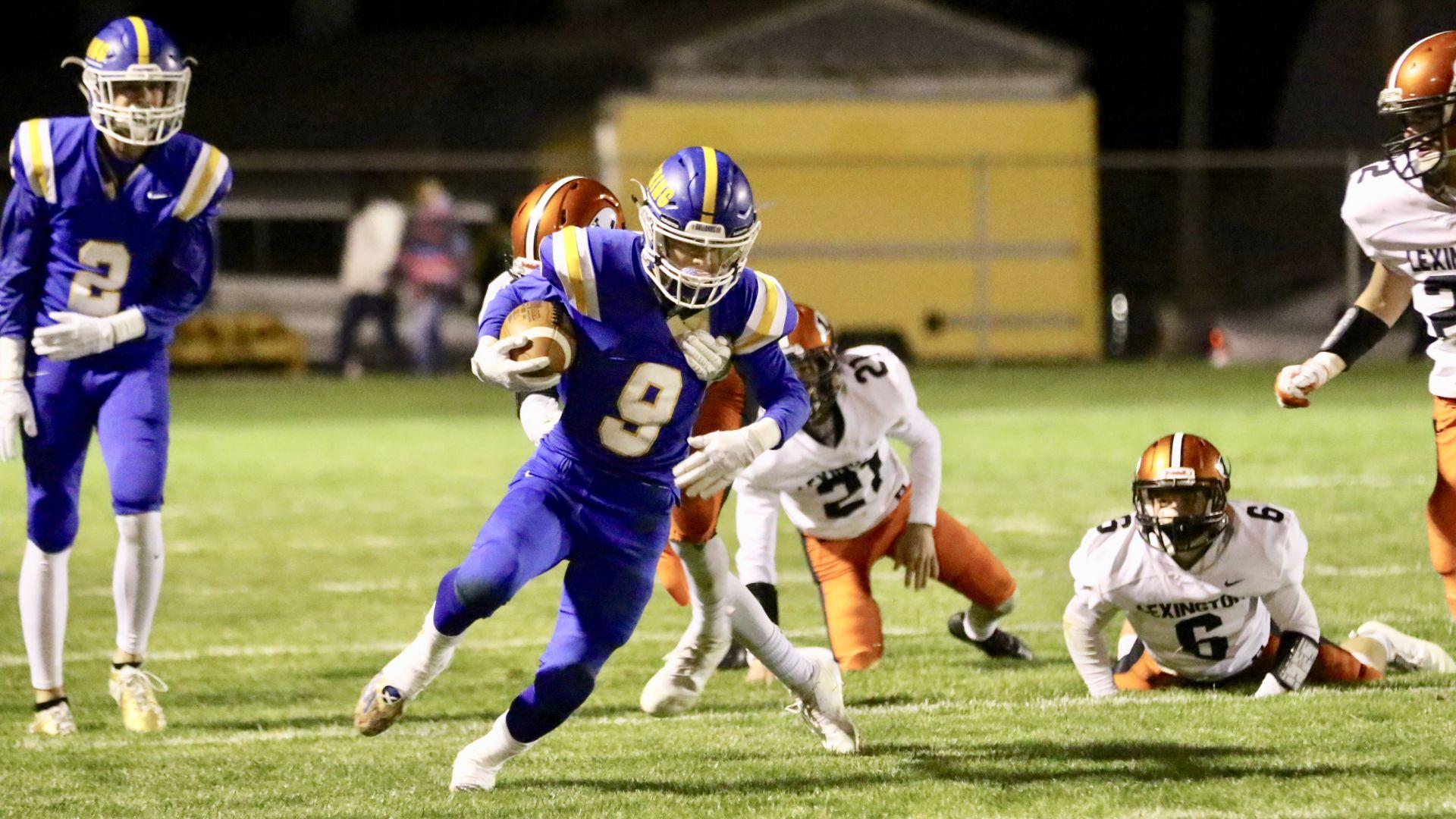 Bulldog Football Team Suffers Loss But Earns Lots Of Praise From