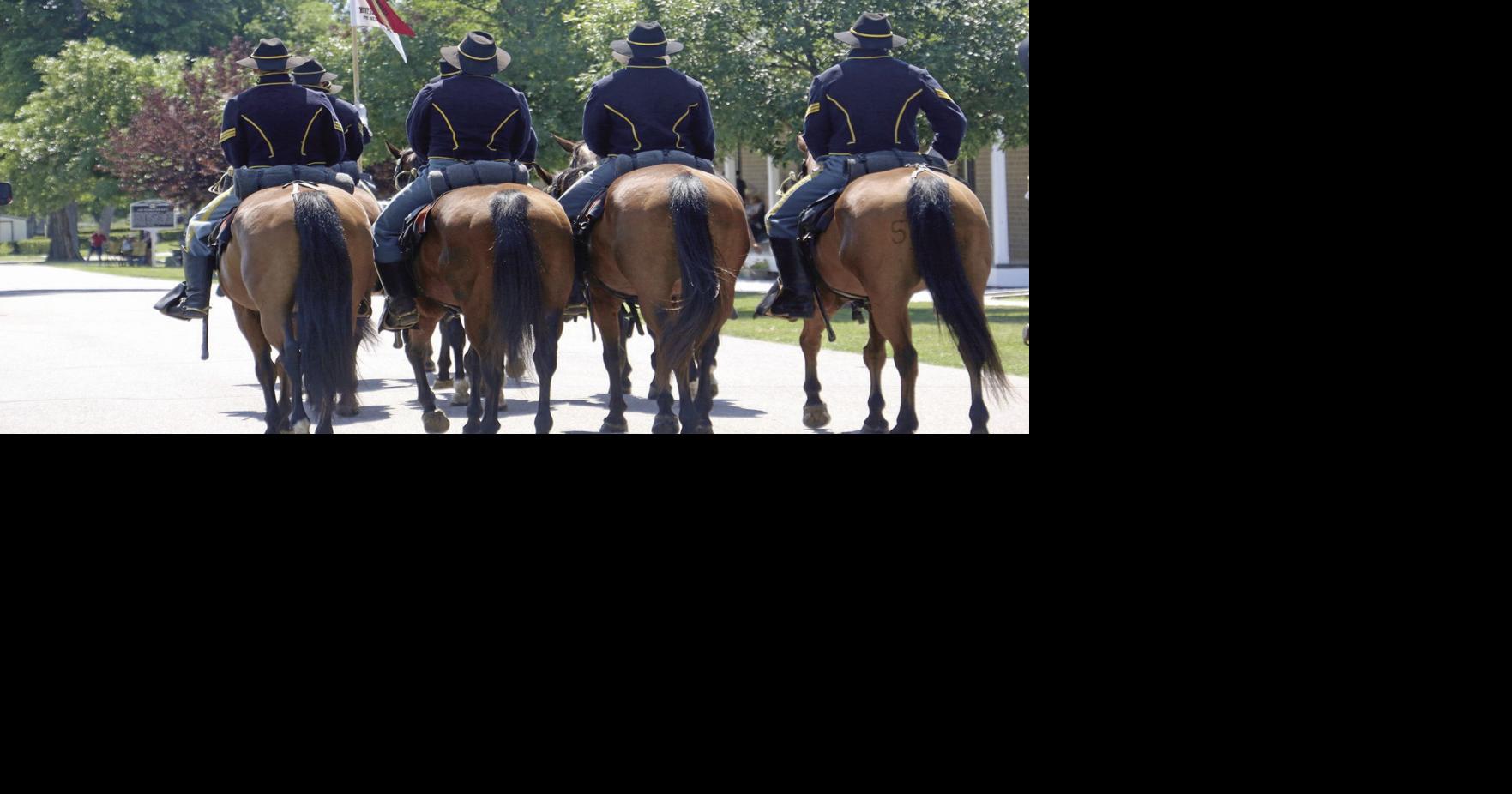 PHOTOS: Commanding General's Mounted Color Guard