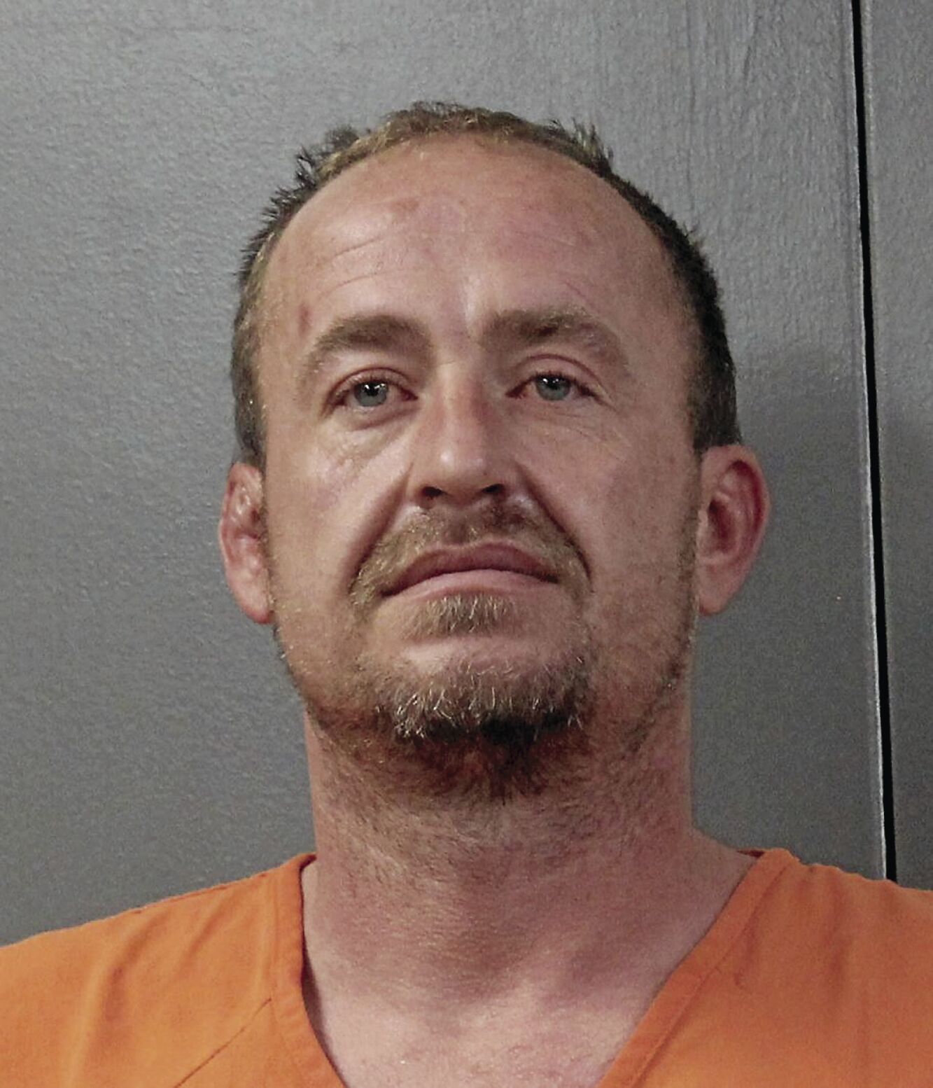 Scottsbluff man accused of biting officer during drunken driving