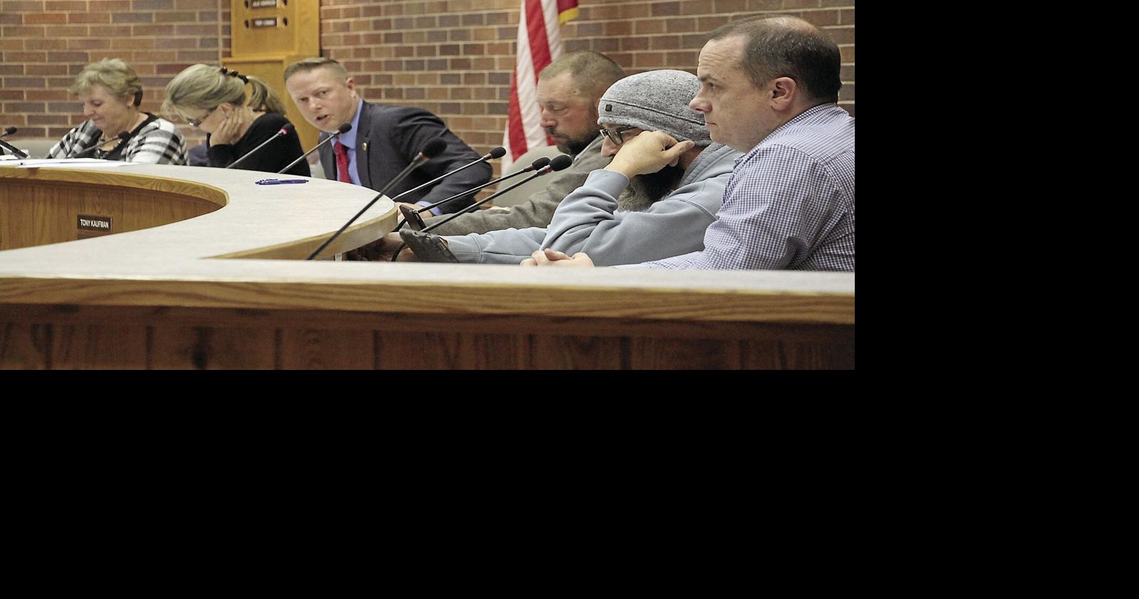 Gering city council approves pool restoration bid