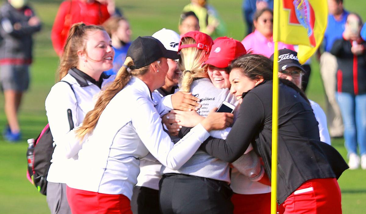 Scottsbluff wins Class B record ninth golf championship; Bearcats' Kelley ends No. 1 after playoff