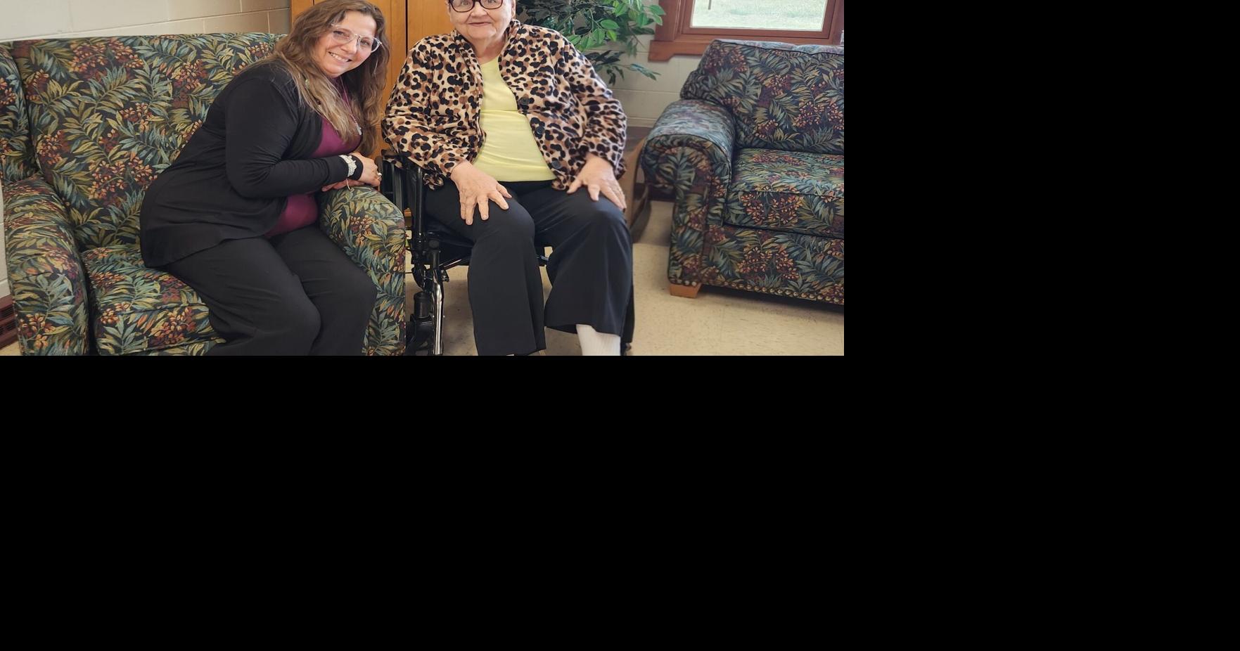 Served with care: Simple acts of kindness turn one woman's lunch at El Torito into goodwill story