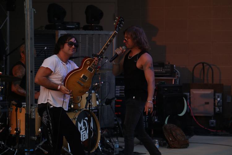 PHOTOS: Moon Fever/Hinder Concert