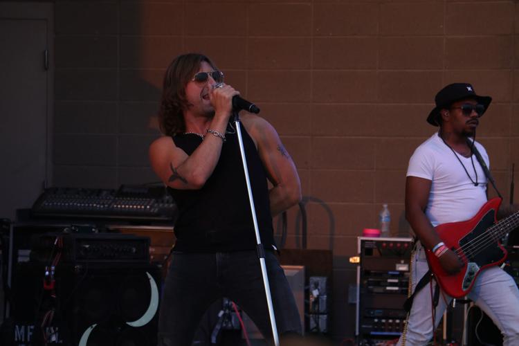 PHOTOS: Moon Fever/Hinder Concert