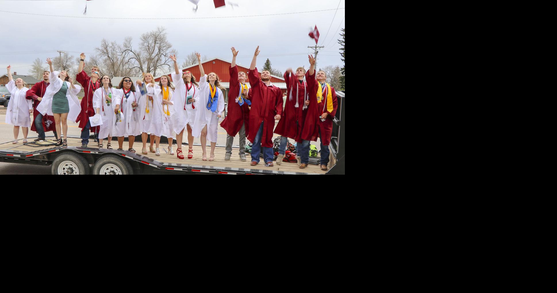 Photo Gallery Hemingford High School Class of 2022 graduation