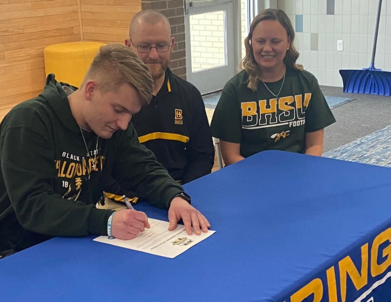 Mitch Moravec Commits to Black Hills State University for College ...